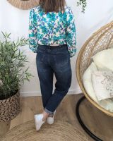 Chemisier femme écru fleurs bleus et vertes manches brodées Amédéa