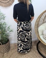 Jupe longue femme fluide beige et marine à motifs Clarissa