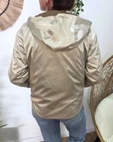 Parka fine femme courte réversible camel et dorée Tina