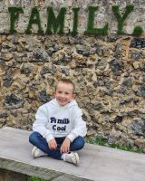 Sweat à capuche enfant broderie Famille Cool