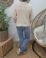 Pull femme beige manches fleurs perlées Guillemette