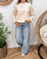 Sweat femme beige broderies marguerites