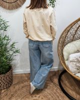Sweat femme beige broderies marguerites