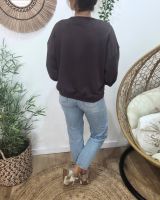 Sweat femme marron broderie DRAMA QUEEN jaune