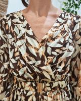 Robe longue femme marron et beige liseré doré Amora