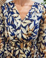 Robe longue femme bleue et beige liseré doré Amora