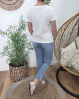 T-Shirt femme blanc broderie smile bleu marine