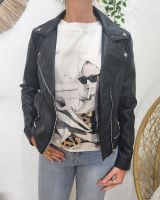 T-shirt femme blanc lectrice robe léopard dorée