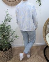 Bombers femme rayé blanc et bleu broderies fleurs beiges